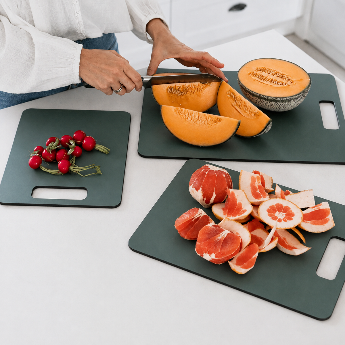 CARVA+ Cutting Board